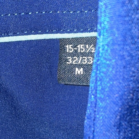 Nautica Men’s Dress Shirt Vibrant Blue Long Sleeve Classic Fit Size - Medium - Picture 5 of 11